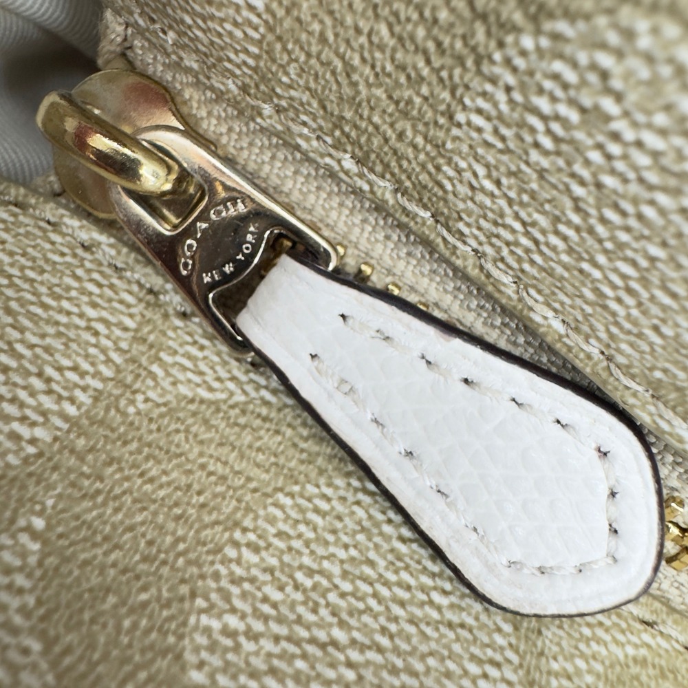 Coach City Tote Signature Canvas Light Khaki Chalk Gold Hardware - Picture 11 of 15